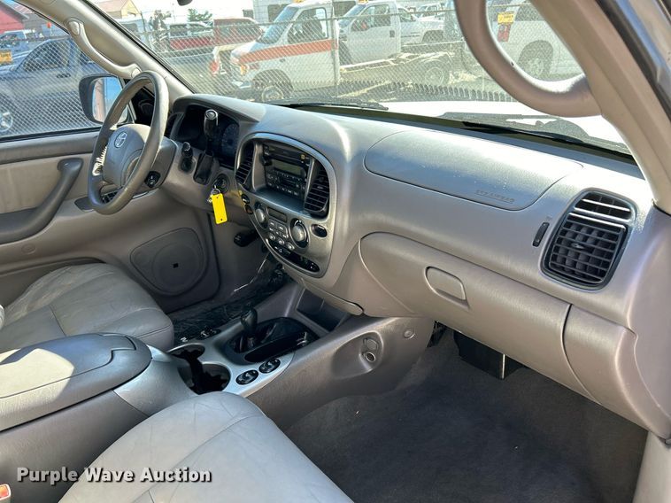 image for item EK4138 2003 Toyota Sequoia Limited SUV