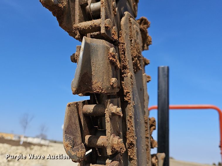 image for item EK5548 2008 Ditch Witch 420SX cable plow