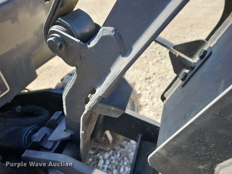 image for item EK5548 2008 Ditch Witch 420SX cable plow