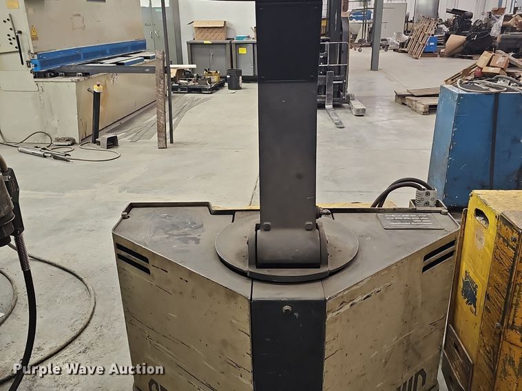 image for item EK5550 (2) pallet jacks