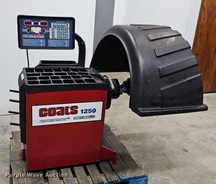 image for item IO9816 Coats 1250  tire balancer