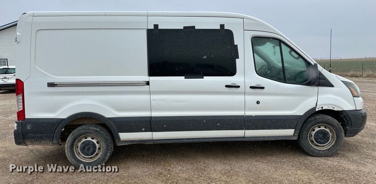 image for item JT9073 2015 Ford Transit  van