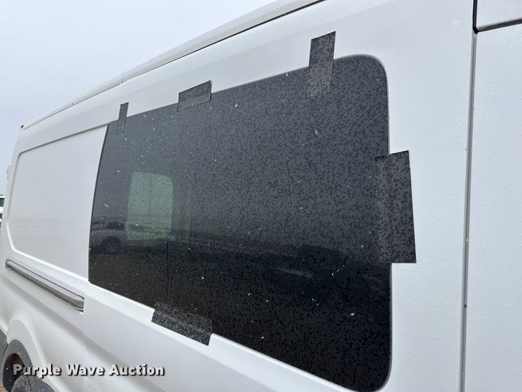 image for item JT9073 2015 Ford Transit  van