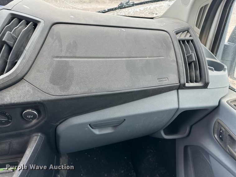 image for item JT9073 2015 Ford Transit  van