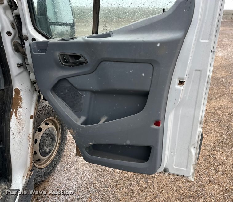 image for item JT9073 2015 Ford Transit  van