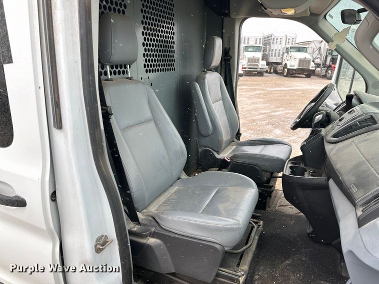 image for item JT9073 2015 Ford Transit  van