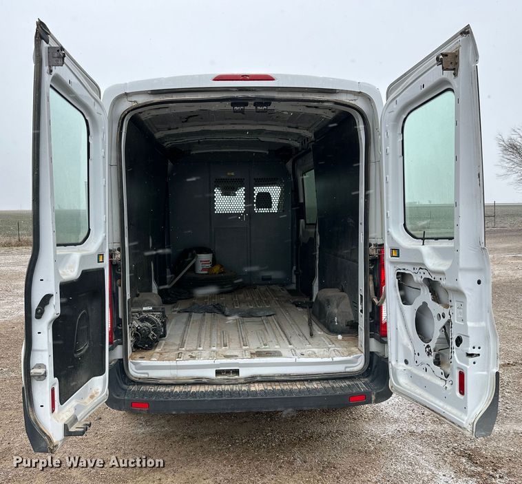 image for item JT9073 2015 Ford Transit  van