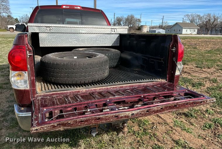 image for item JT9076 2008 Toyota  Tundra  Double Cab pickup truck