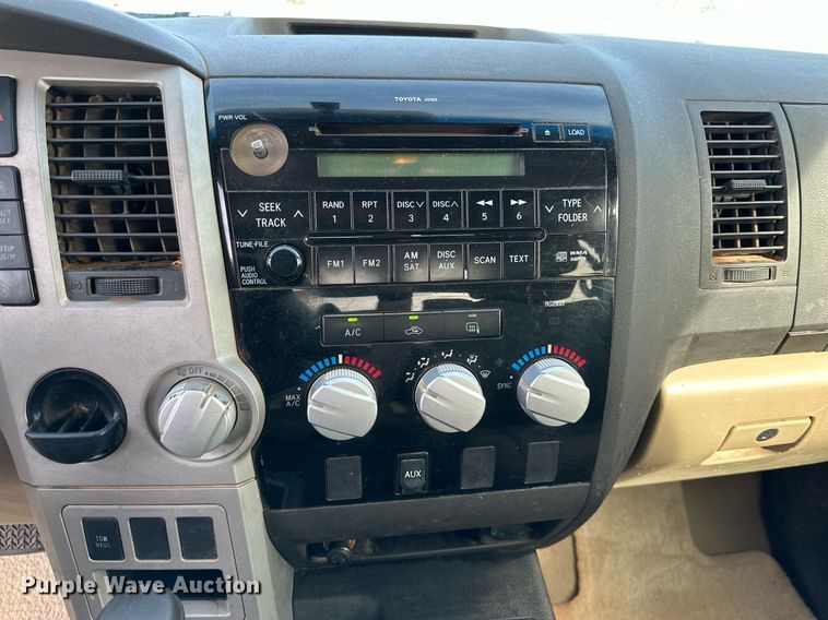 image for item JT9076 2008 Toyota  Tundra  Double Cab pickup truck