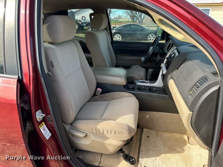 image for item JT9076 2008 Toyota  Tundra  Double Cab pickup truck