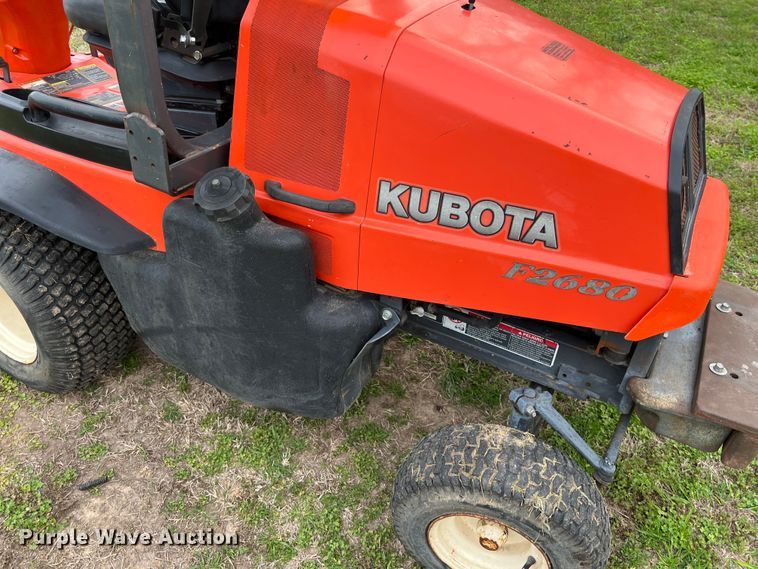 image for item KV9817 Kubota F2680E lawn mower