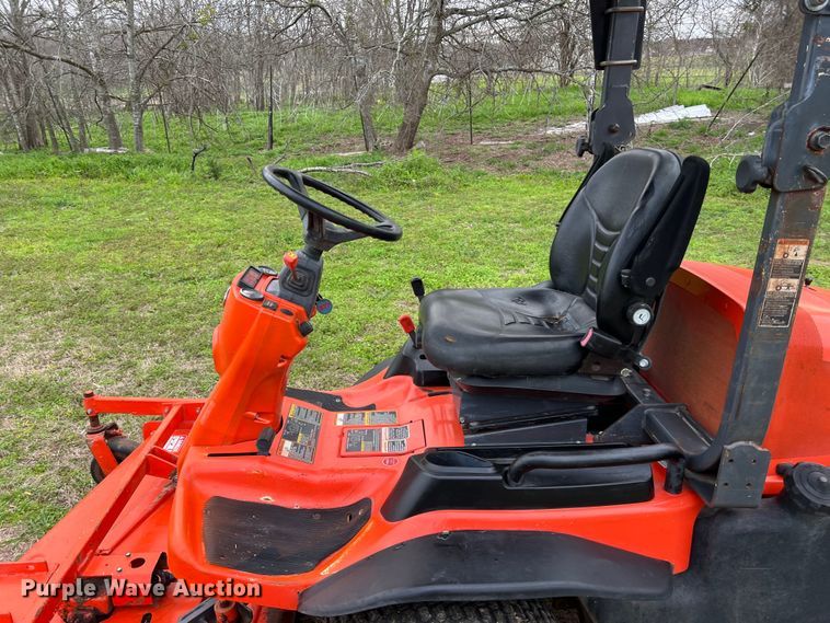 image for item KV9817 Kubota F2680E lawn mower