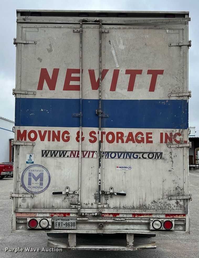 image for item KV9822 2001 International 4700 box truck