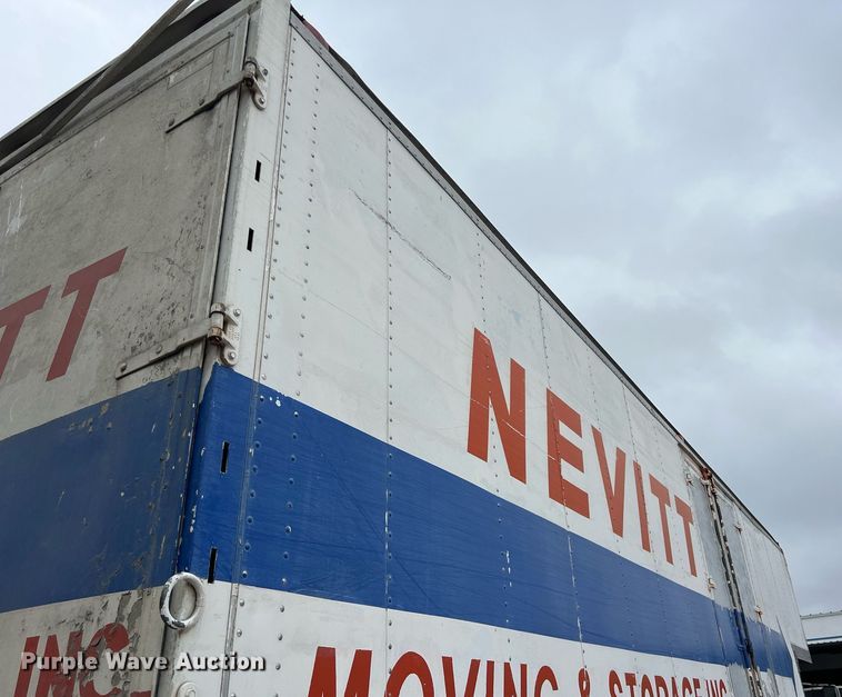 image for item KV9822 2001 International 4700 box truck