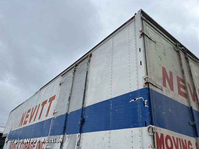 image for item KV9822 2001 International 4700 box truck