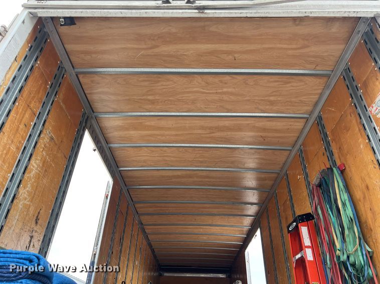 image for item KV9822 2001 International 4700 box truck