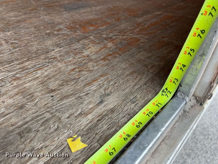 image for item KV9822 2001 International 4700 box truck