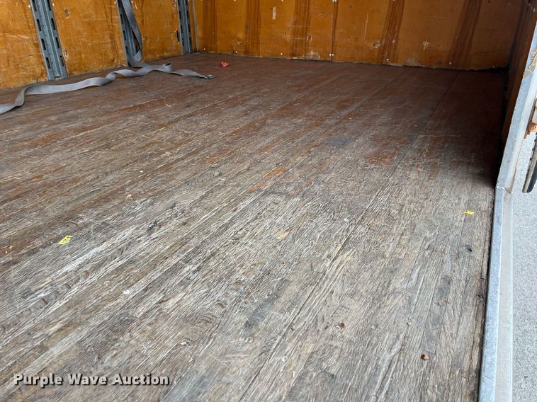 image for item KV9822 2001 International 4700 box truck