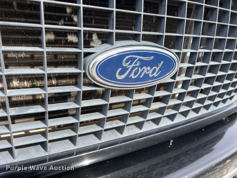 image for item KV9901 2003 Ford Excursion  SUV