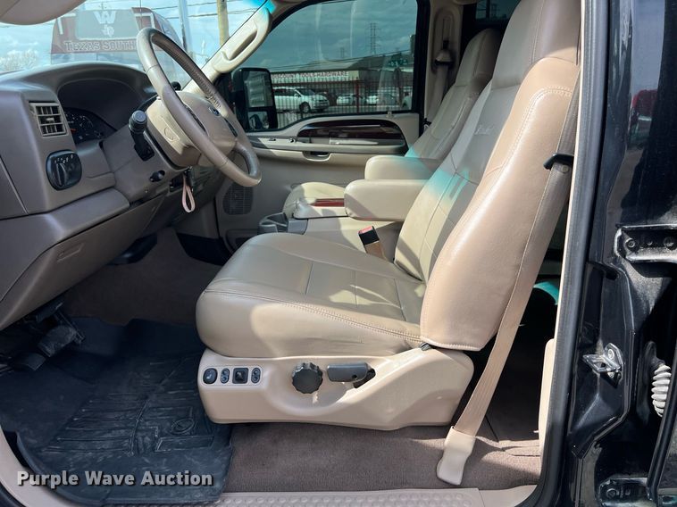 image for item KV9901 2003 Ford Excursion  SUV