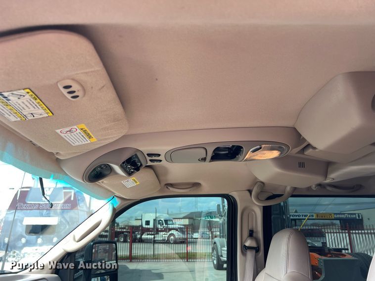 image for item KV9901 2003 Ford Excursion  SUV