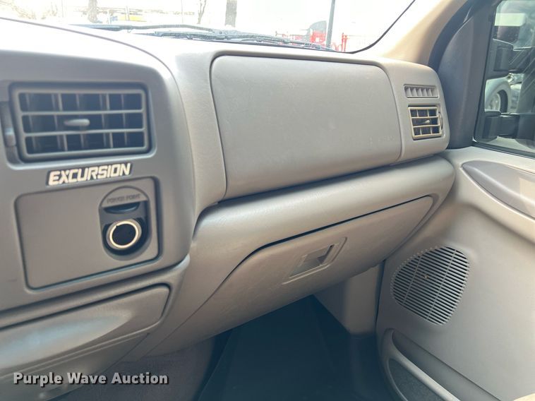 image for item KV9901 2003 Ford Excursion  SUV