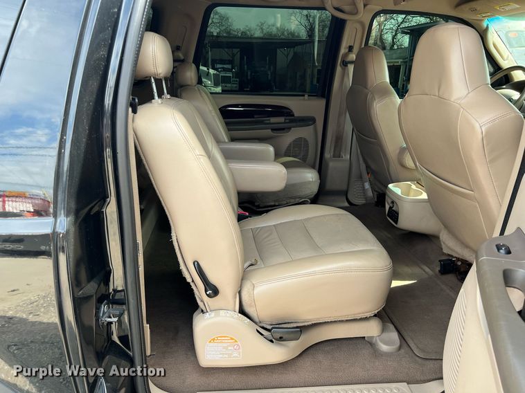 image for item KV9901 2003 Ford Excursion  SUV