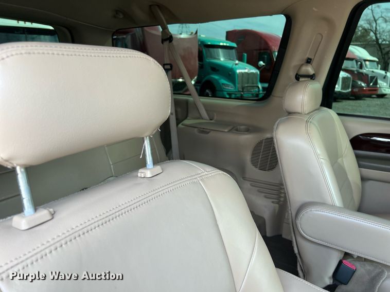 image for item KV9901 2003 Ford Excursion  SUV