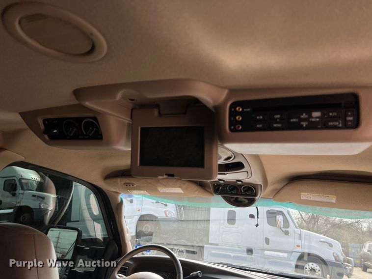 image for item KV9901 2003 Ford Excursion  SUV