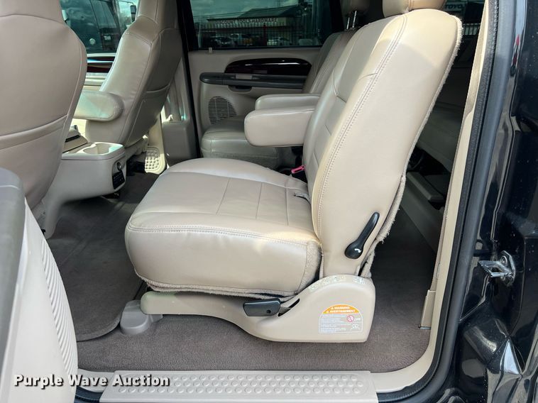 image for item KV9901 2003 Ford Excursion  SUV