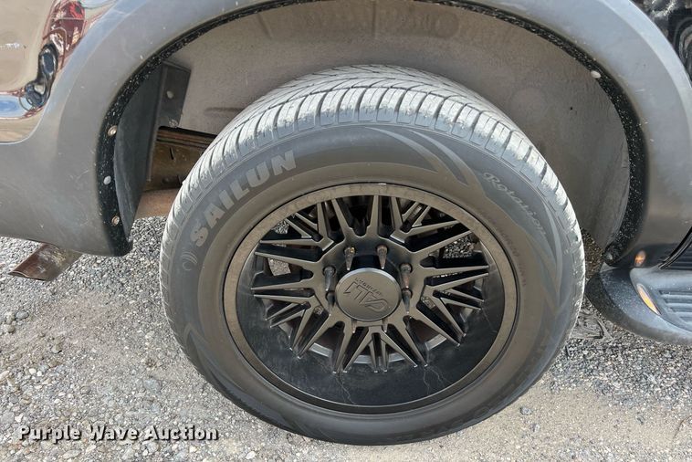 image for item KV9901 2003 Ford Excursion  SUV