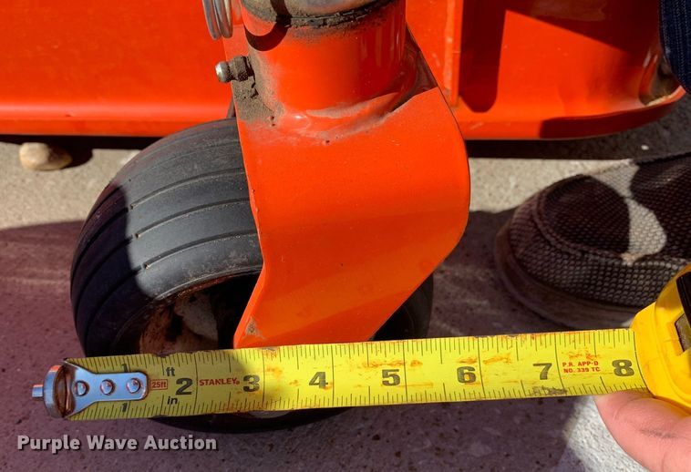 image for item KX9809 Kubota  RCK60-30BB 5 'W mower deck