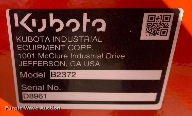 image for item KX9819 Kubota B2372 5' W loader bucket 