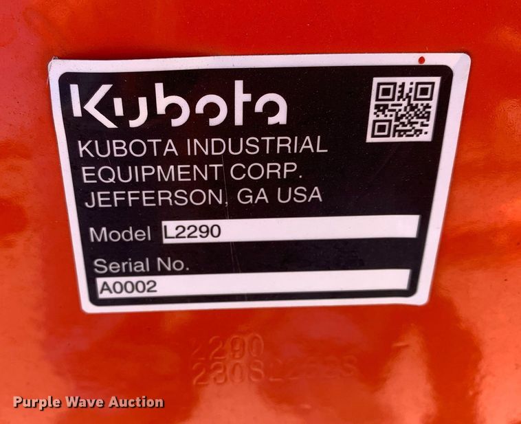 image for item KX9822 Kubota L2290 6' W loader bucket