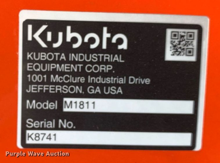 image for item KX9825 Kubota M1811 6' W loader bucket