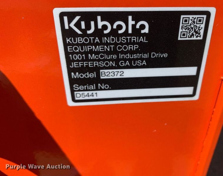 image for item KX9827 Kubota B2372 5' W loader bucket