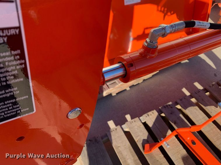 image for item KX9828 Kubota  LA344 4' W loader bucket