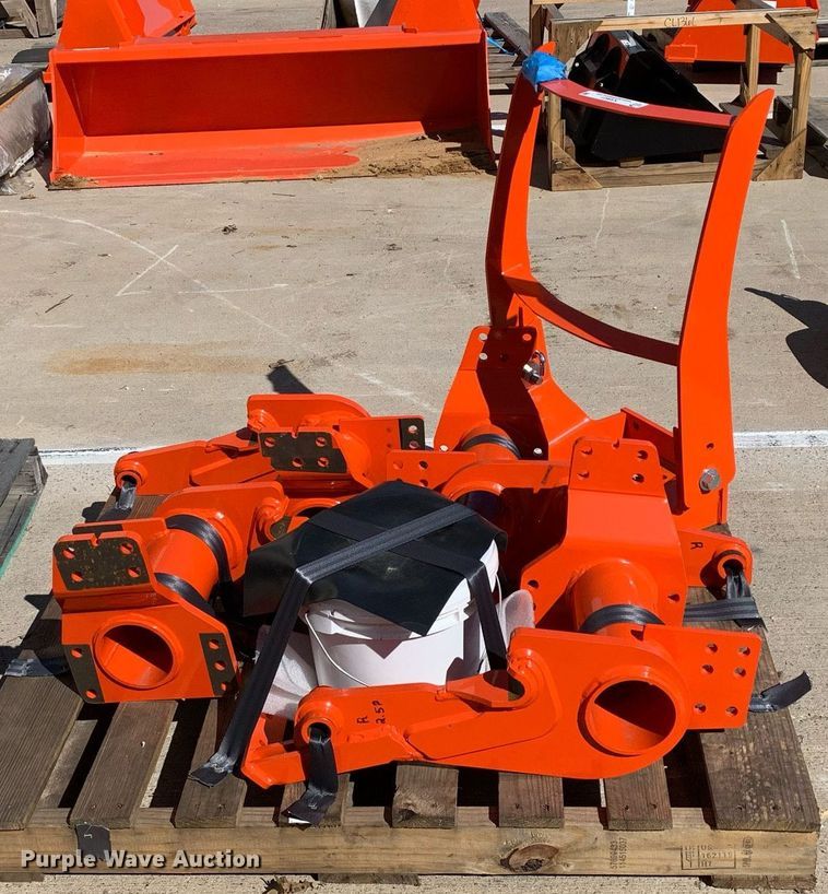 image for item KX9831 Kubota loader braces 