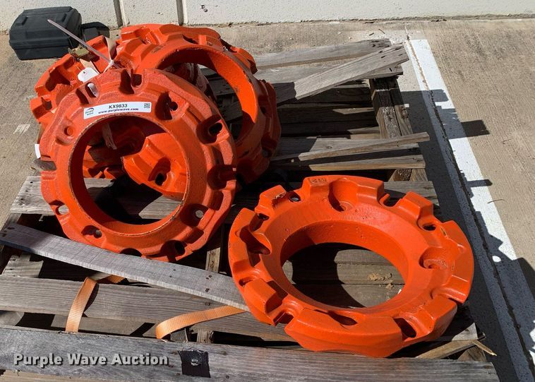 image for item KX9833 (6) Kubota 512 wheel weights 