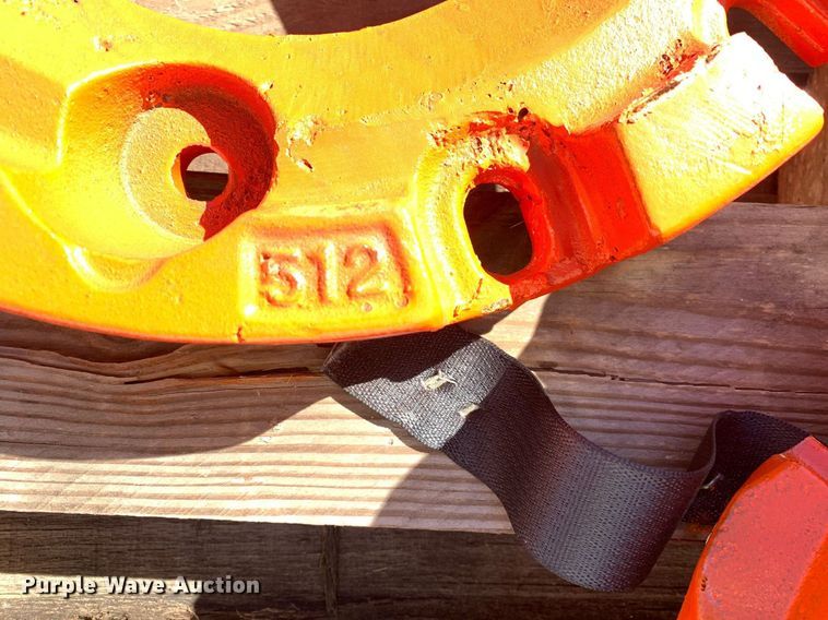 image for item KX9833 (6) Kubota 512 wheel weights 