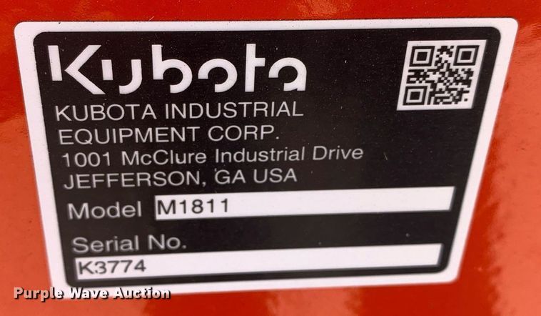 image for item KX9840 Kubota M1811 6' W loader bucket