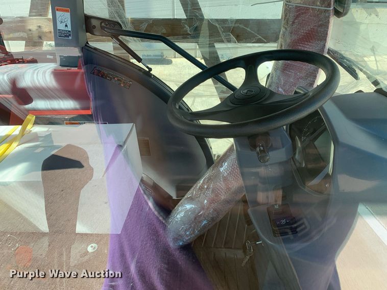 image for item KX9841 Kubota L8391 tractor cab