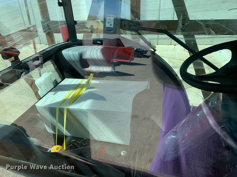 image for item KX9841 Kubota L8391 tractor cab