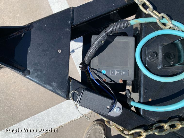 image for item KX9842 2022 Contract Manufacturer TH10-20BK4CR utility trailer