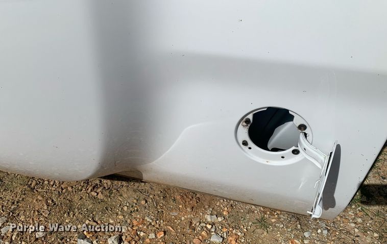 image for item KX9848 2019 Chevrolet 3500 pickup truck bed