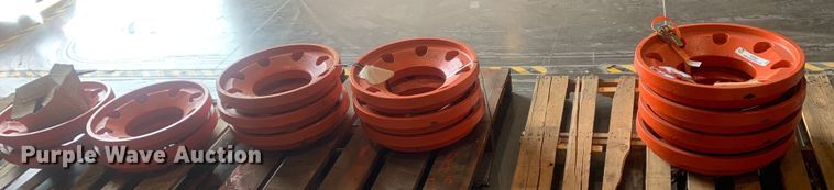 image for item KX9921 (14) Kubota tractor wheel weights