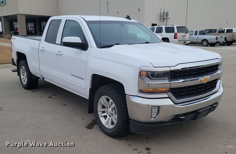 image for item LA9663 2018 Chevrolet  Silverado 1500 Double Cab pickup truck