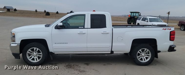 image for item LA9663 2018 Chevrolet  Silverado 1500 Double Cab pickup truck