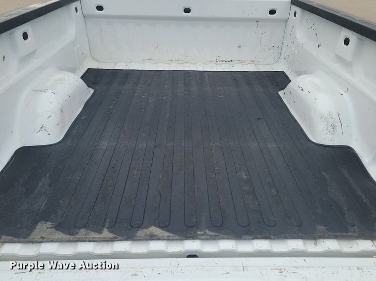 image for item LA9663 2018 Chevrolet  Silverado 1500 Double Cab pickup truck