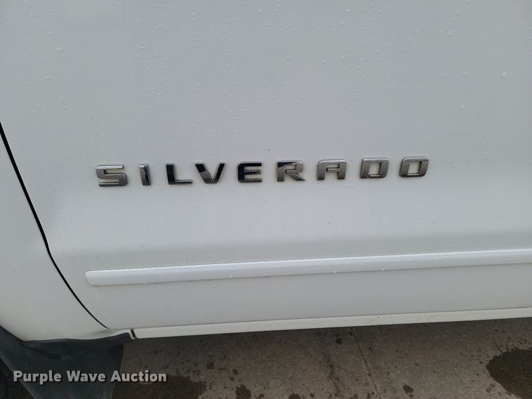 image for item LA9663 2018 Chevrolet  Silverado 1500 Double Cab pickup truck